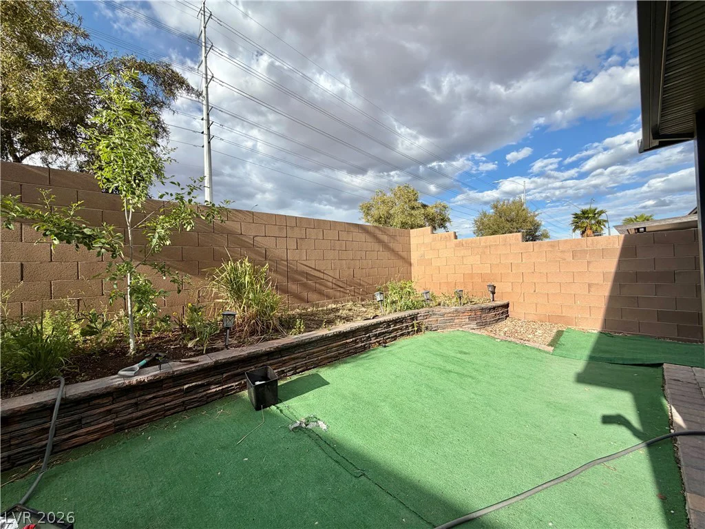 9830 Colenso, Las Vegas, NV 89148