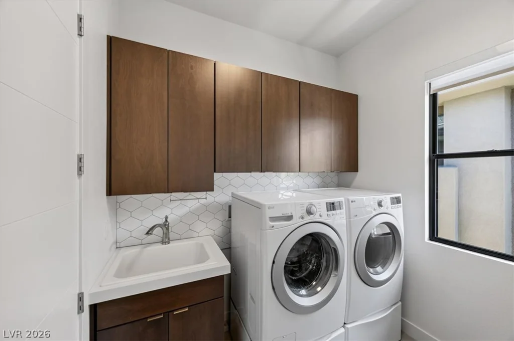 24 Garden Rain, Las Vegas, NV 89135