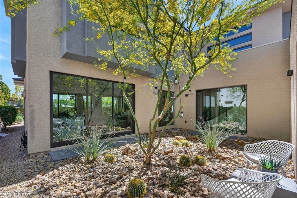 24 Garden Rain, Las Vegas, NV 89135