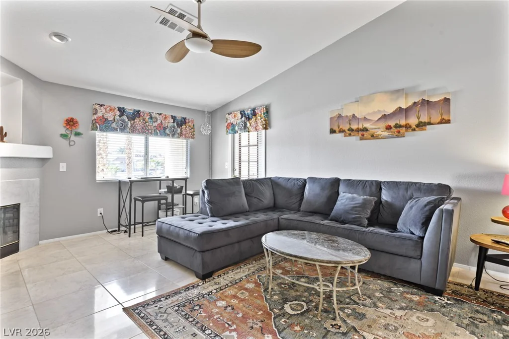 3320 Fort Apache, Las Vegas, NV 89117