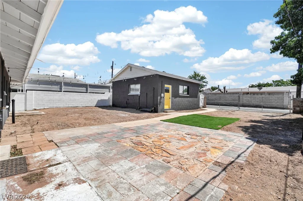 525 7th, Boulder City, NV 89005