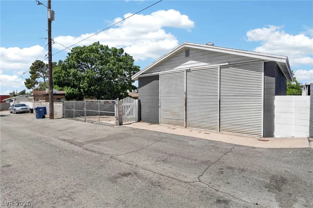 525 7th, Boulder City, NV 89005