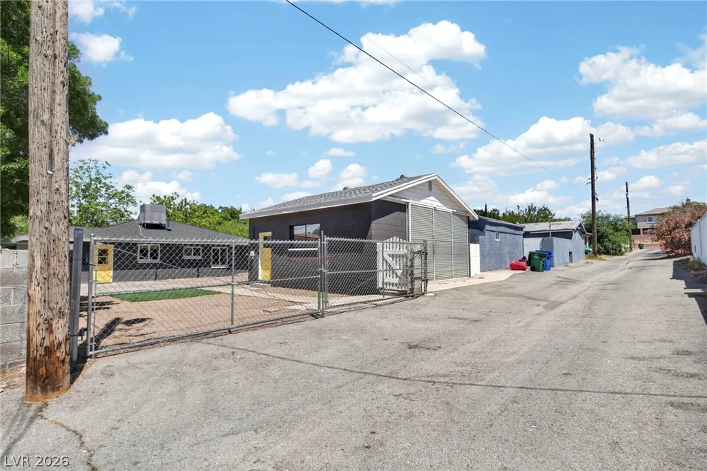 525 7th, Boulder City, NV 89005