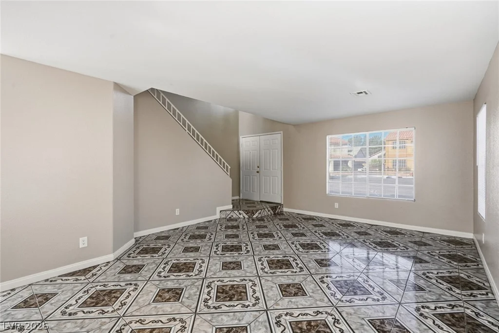 808 Majestic Rock, Las Vegas, NV 89128