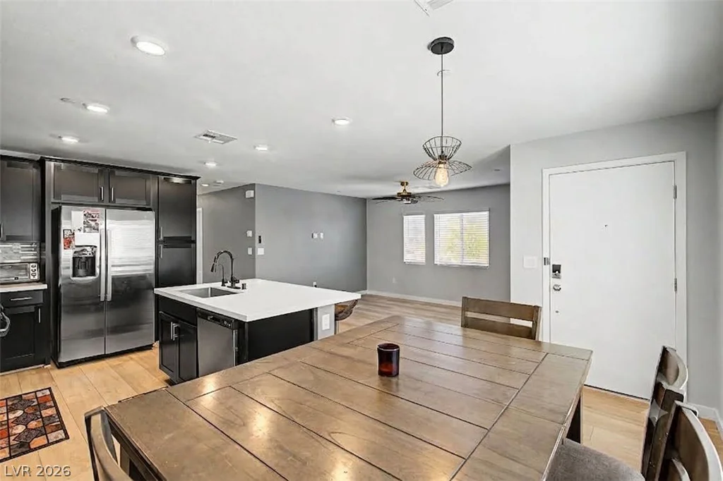 9601 Oliver Hills, Las Vegas, NV 89143