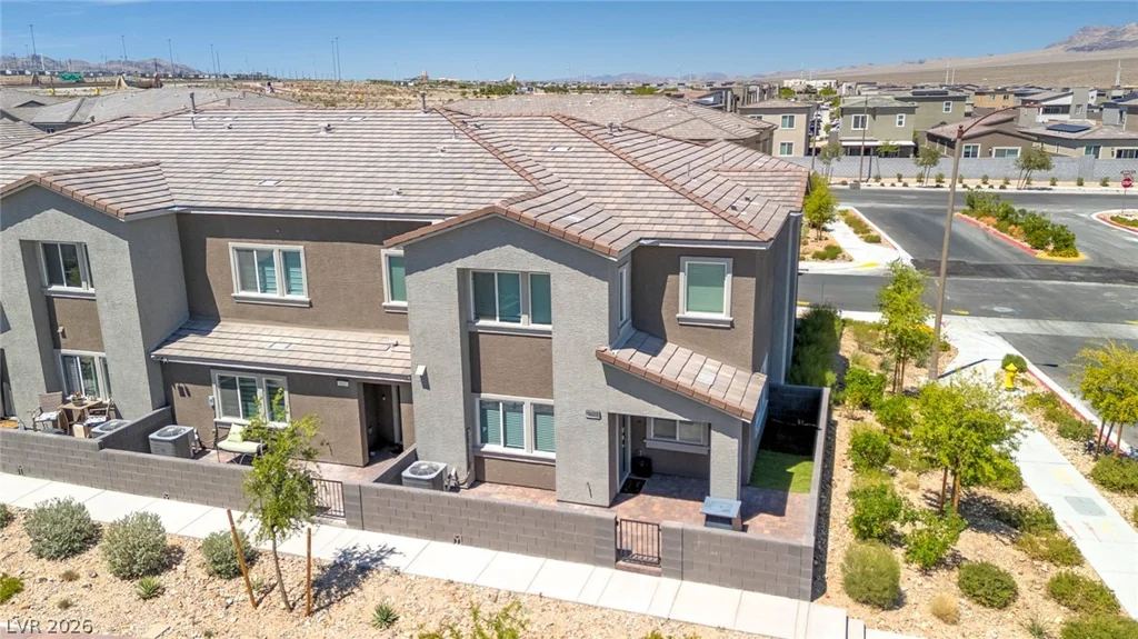 9601 Oliver Hills, Las Vegas, NV 89143