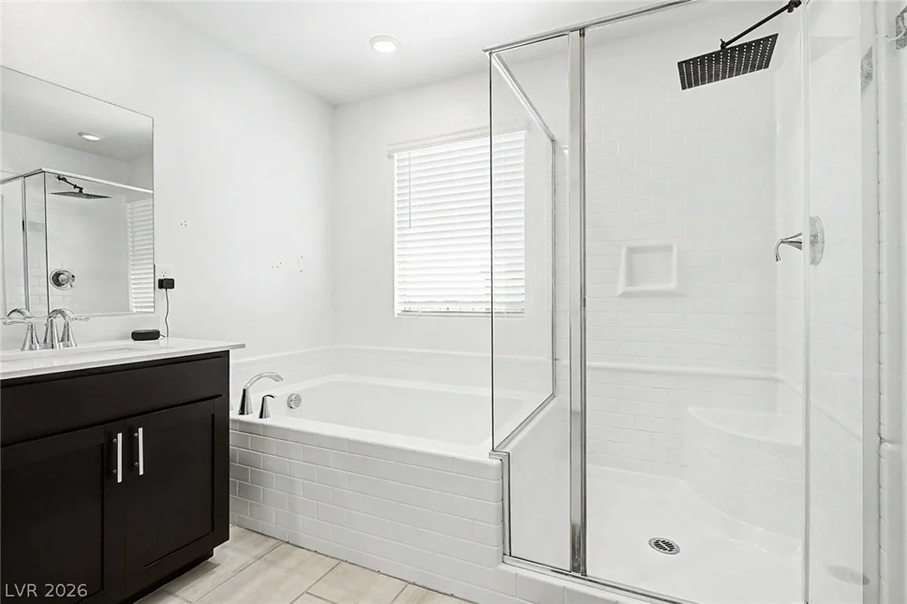 9601 Oliver Hills, Las Vegas, NV 89143