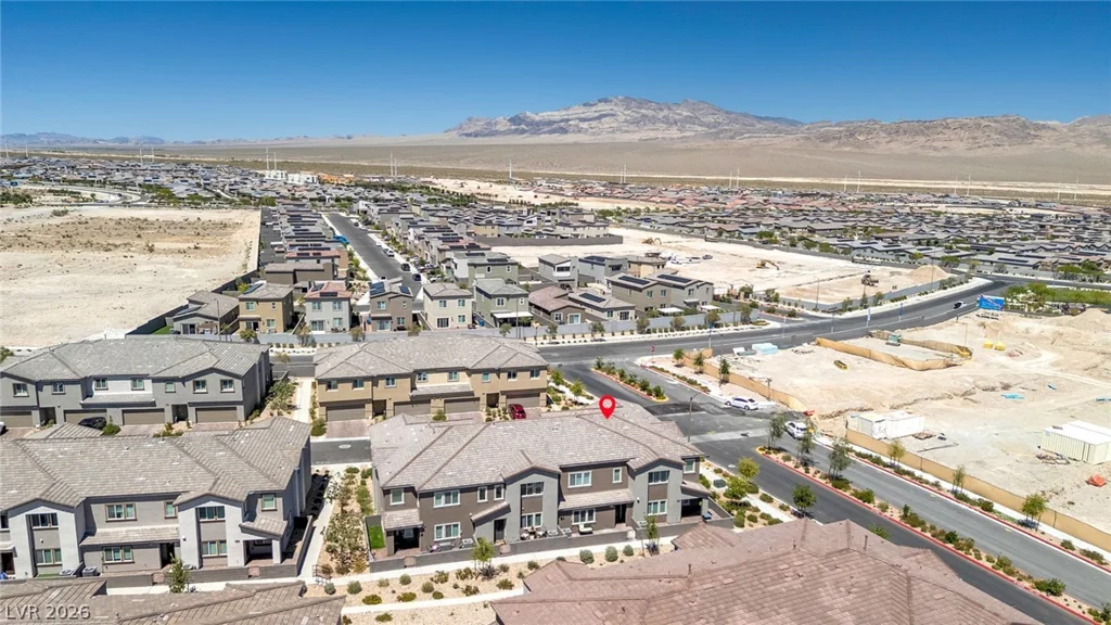 9601 Oliver Hills, Las Vegas, NV 89143