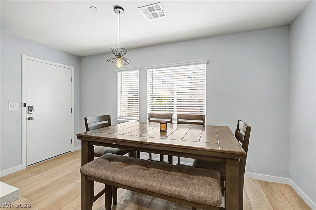 9601 Oliver Hills, Las Vegas, NV 89143