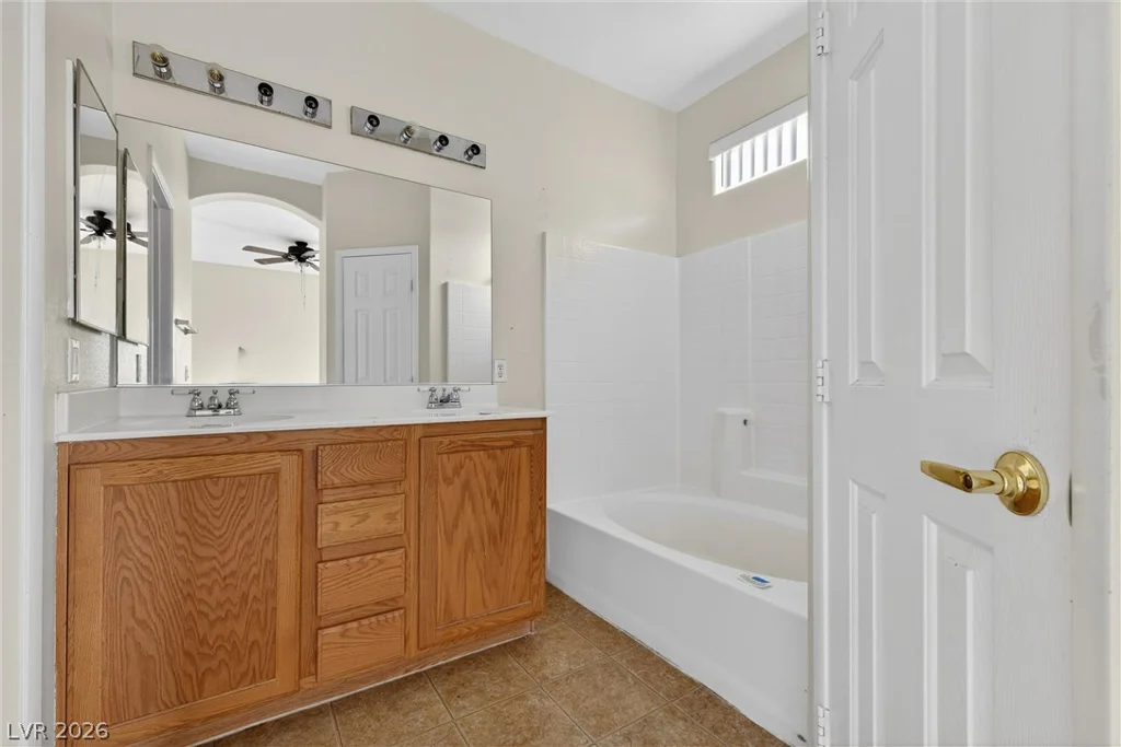 4008 Smokey Fog, North Las Vegas, NV 89081