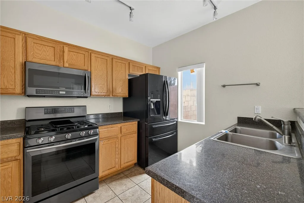 4008 Smokey Fog, North Las Vegas, NV 89081