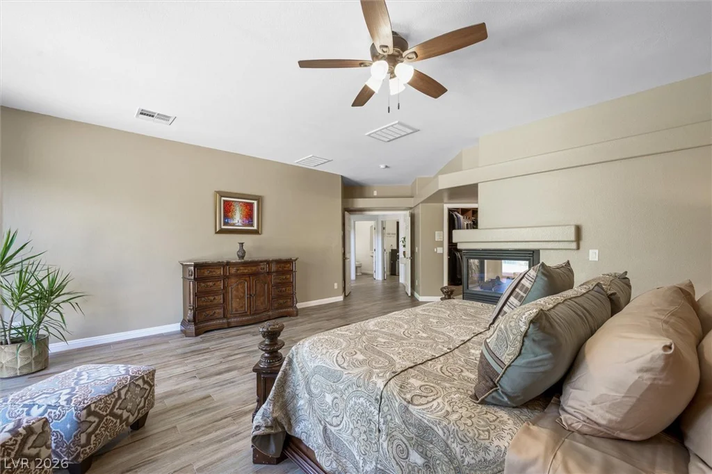 4474 Grey Spencer, Las Vegas, NV 89141