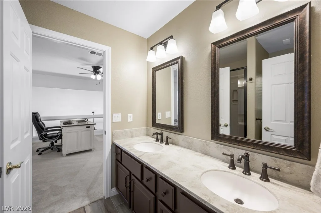 4474 Grey Spencer, Las Vegas, NV 89141