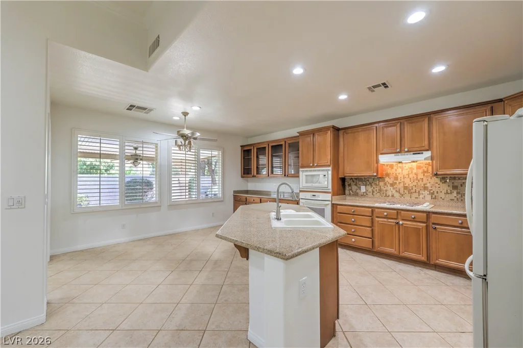 7858 Dancing Leaf, Las Vegas, NV 89131