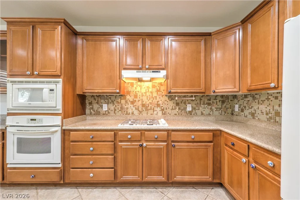 7858 Dancing Leaf, Las Vegas, NV 89131