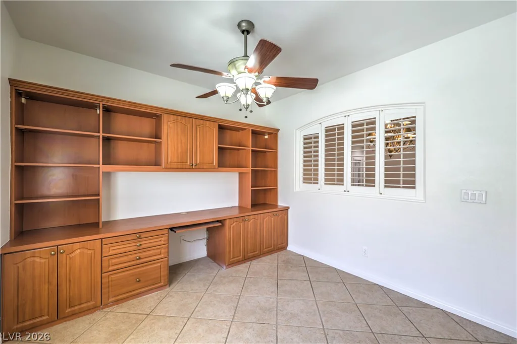 7858 Dancing Leaf, Las Vegas, NV 89131