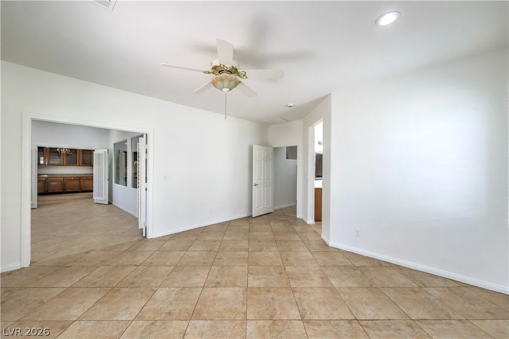 7858 Dancing Leaf, Las Vegas, NV 89131
