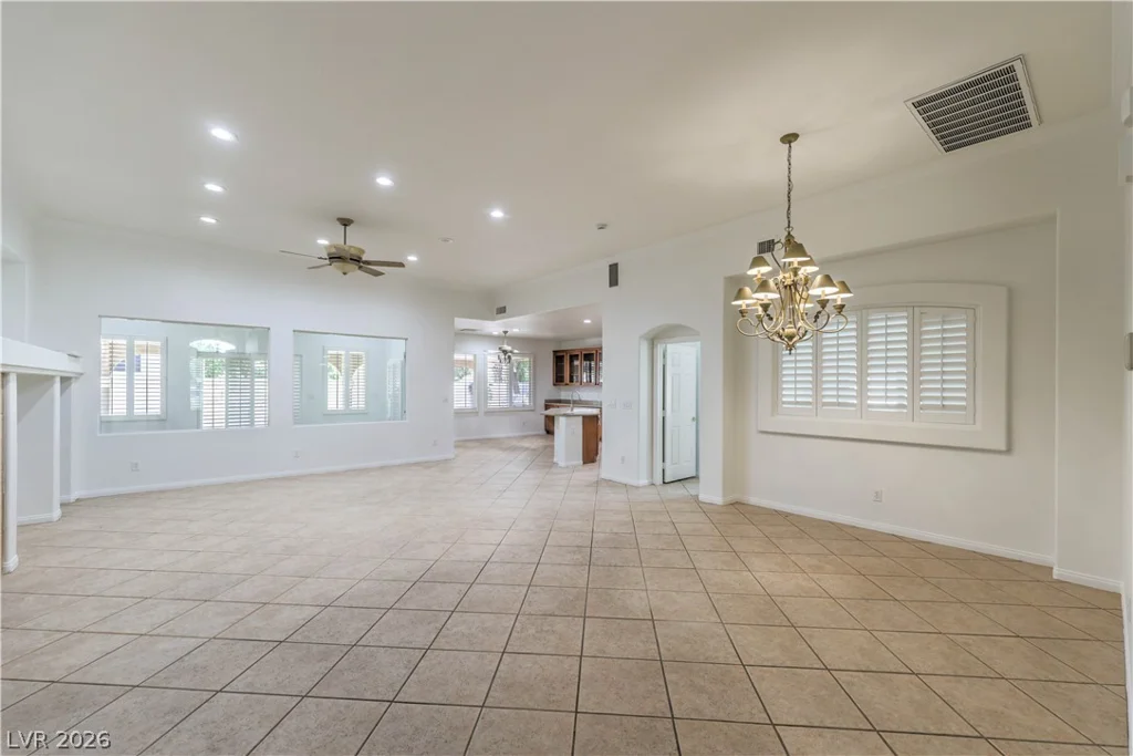 7858 Dancing Leaf, Las Vegas, NV 89131