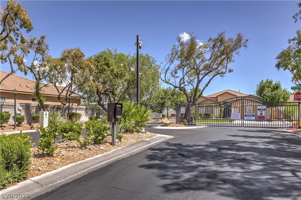 7858 Dancing Leaf, Las Vegas, NV 89131