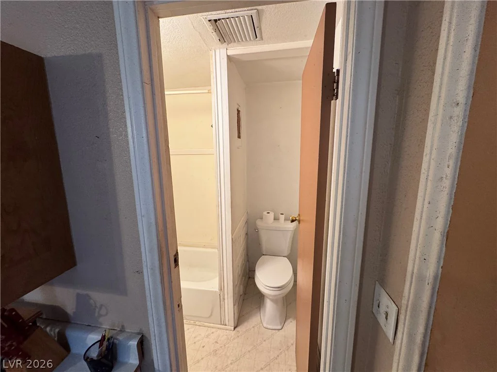 6124 Great Smoky, Las Vegas, NV 89156
