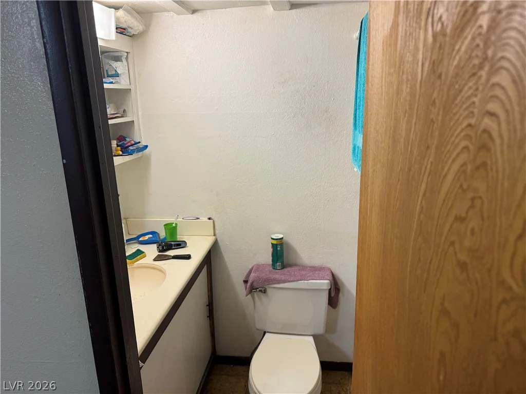 6124 Great Smoky, Las Vegas, NV 89156
