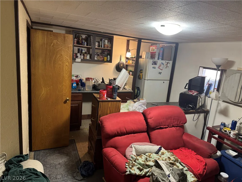 6124 Great Smoky, Las Vegas, NV 89156