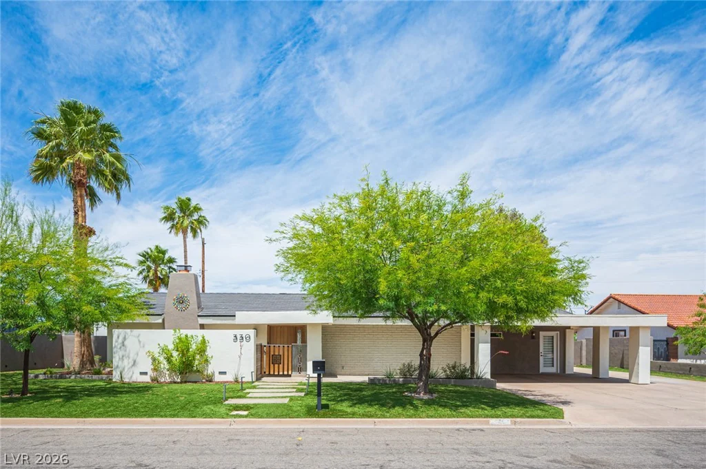 330 Country Club, Henderson, NV 89015