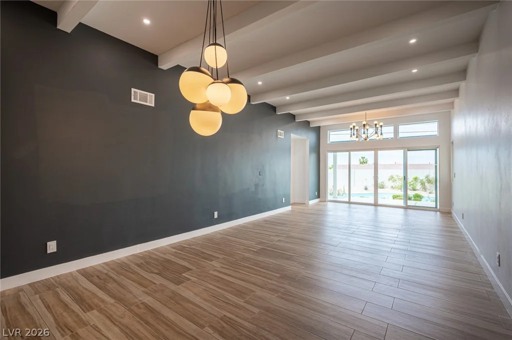 330 Country Club, Henderson, NV 89015