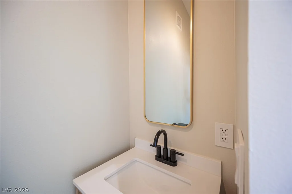 330 Country Club, Henderson, NV 89015