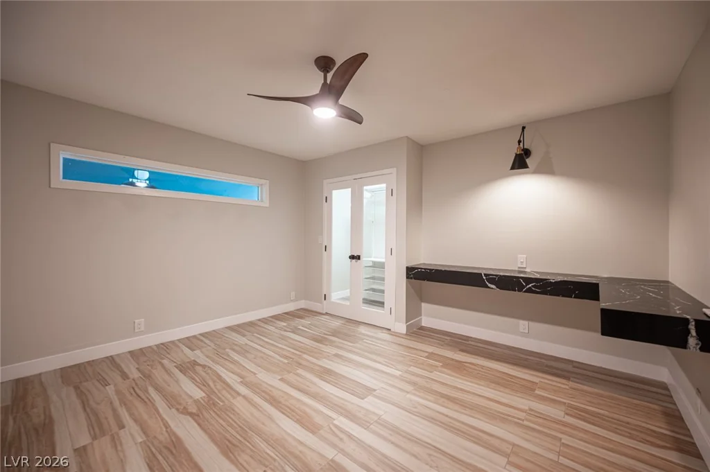 330 Country Club, Henderson, NV 89015