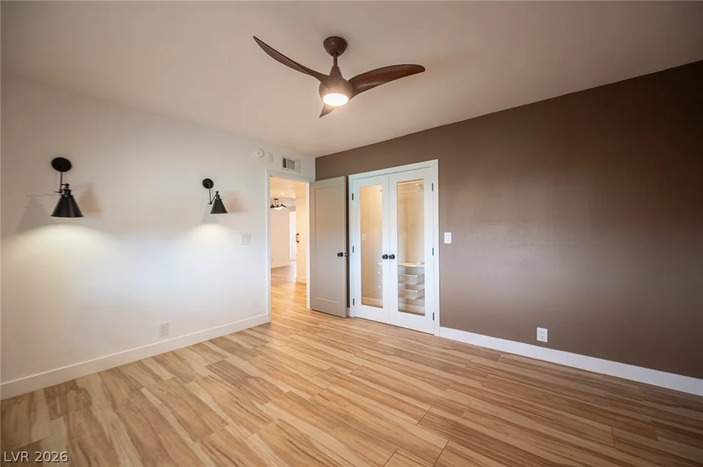 330 Country Club, Henderson, NV 89015