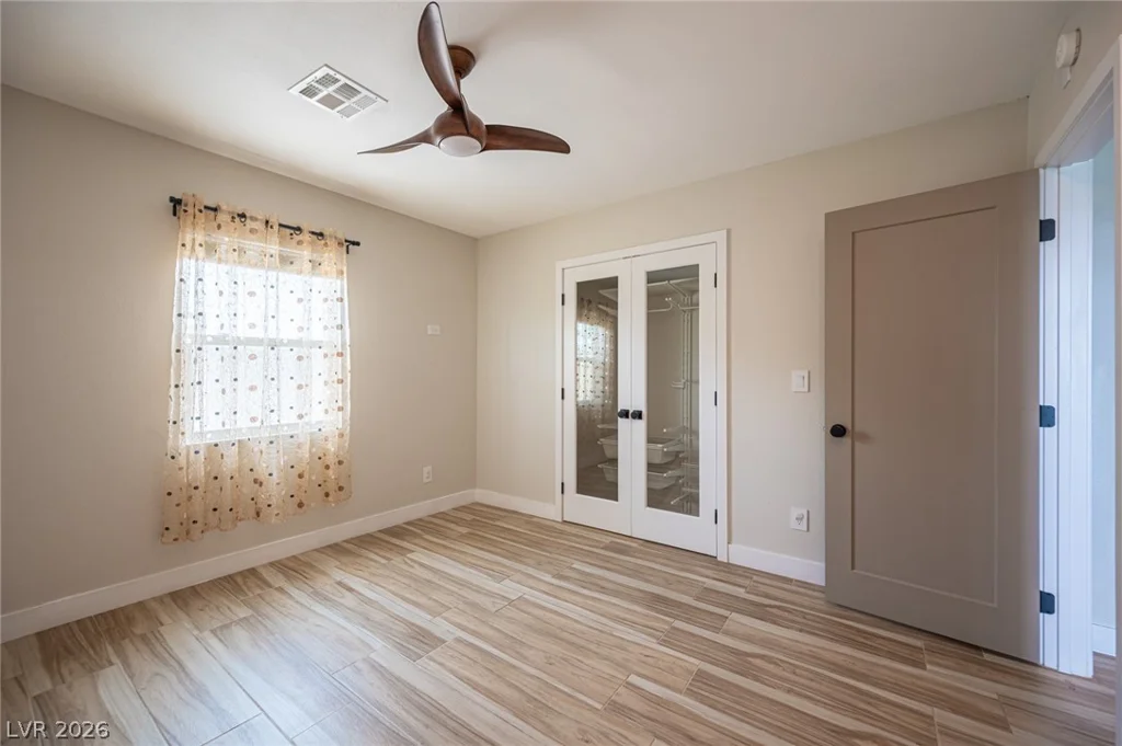 330 Country Club, Henderson, NV 89015