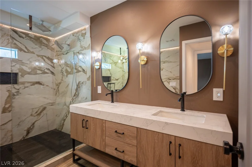 330 Country Club, Henderson, NV 89015