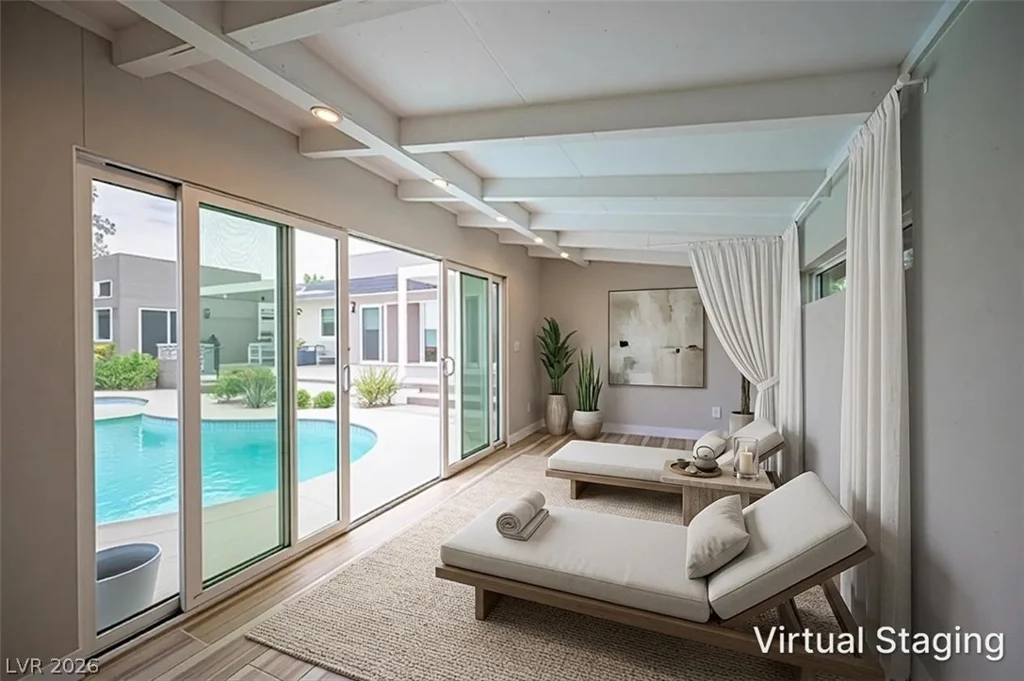 330 Country Club, Henderson, NV 89015