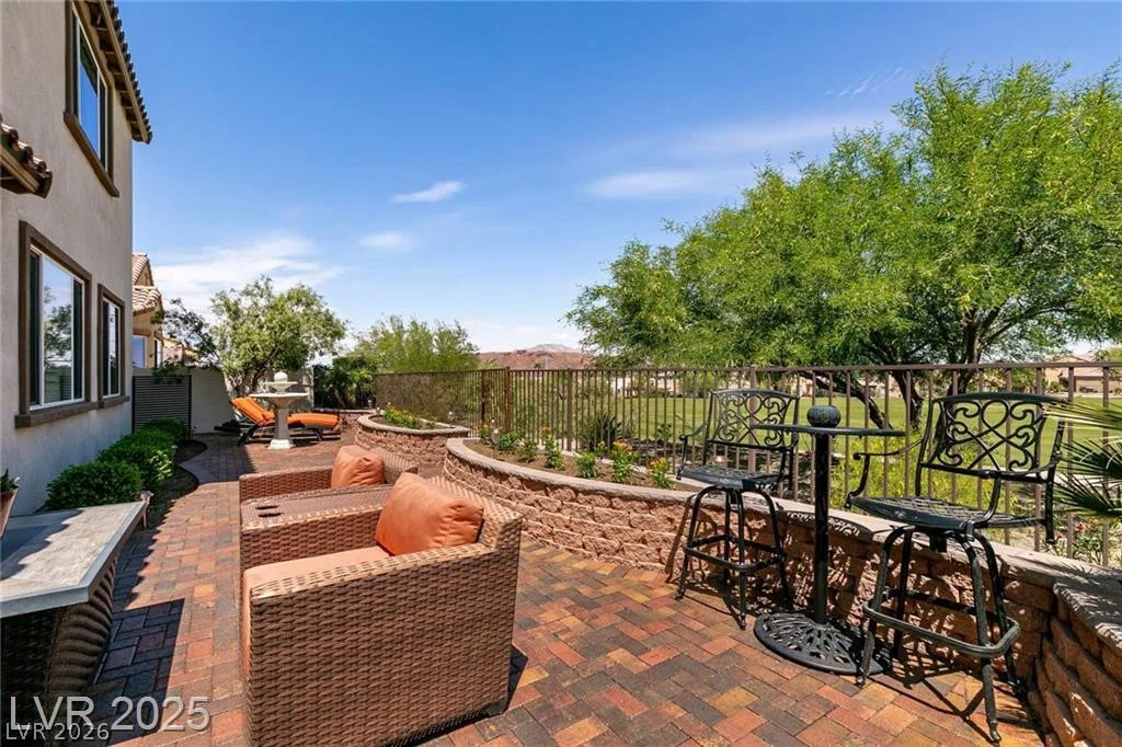 63 Via Di Mello, Henderson, NV 89011