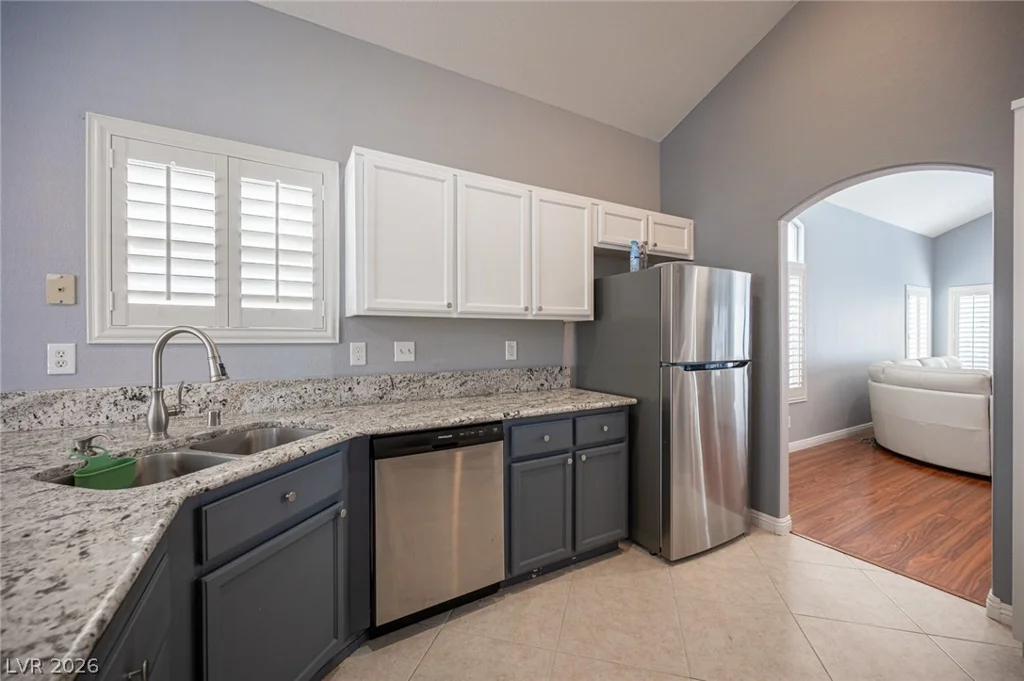 917 Scarlet Haze, Las Vegas, NV 89183