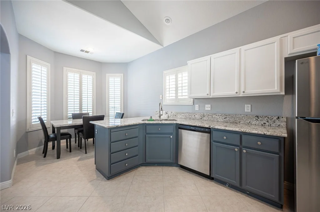 917 Scarlet Haze, Las Vegas, NV 89183