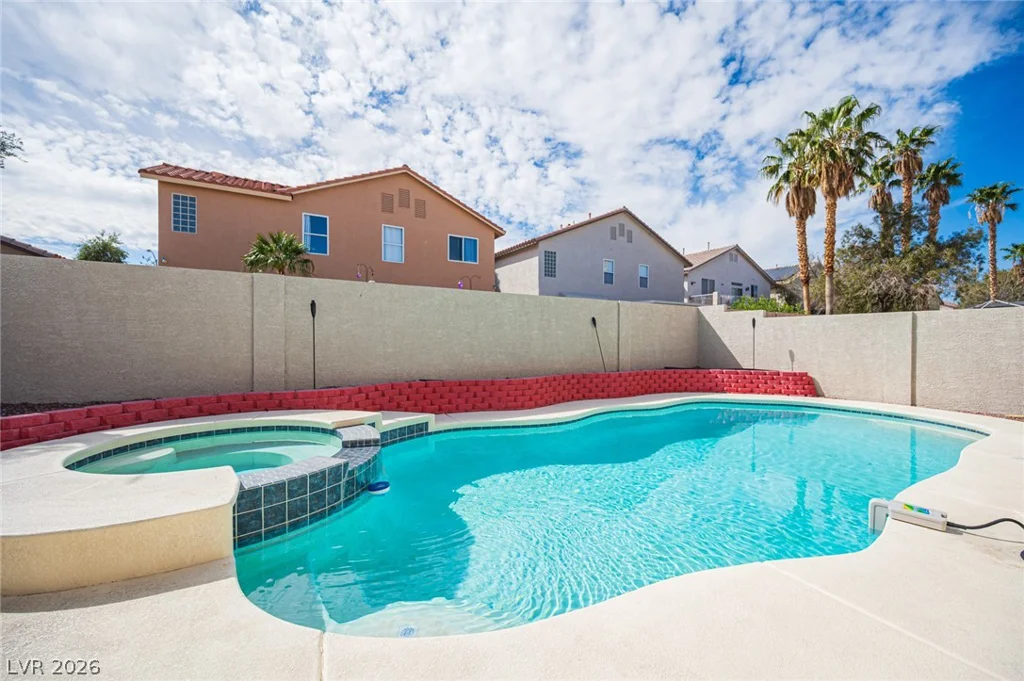 917 Scarlet Haze, Las Vegas, NV 89183