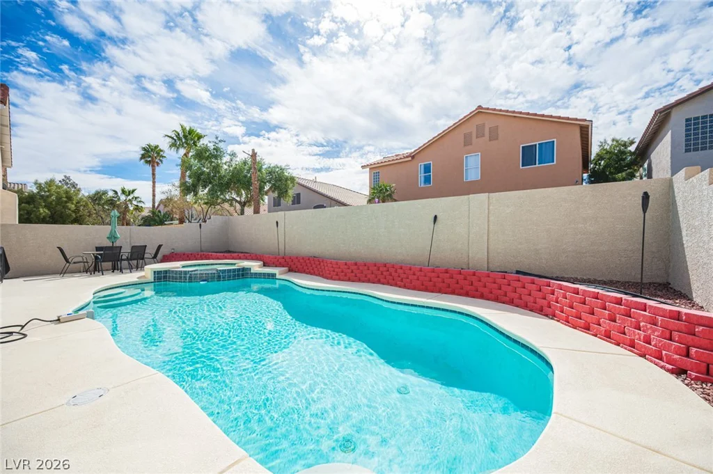 917 Scarlet Haze, Las Vegas, NV 89183