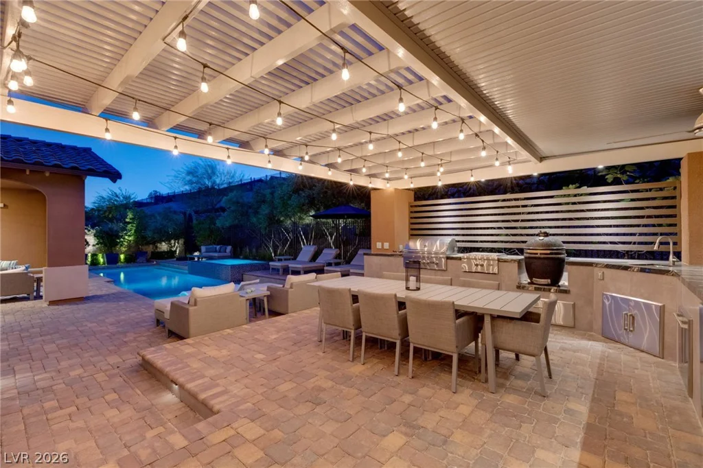 277 Lindura, Las Vegas, NV 89138