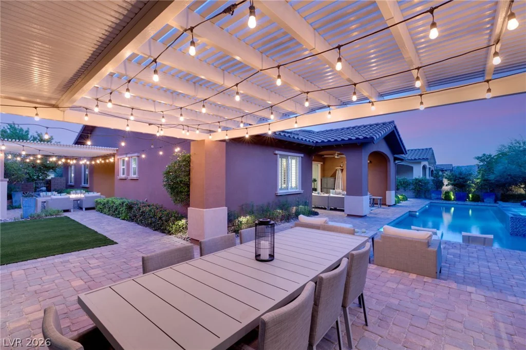 277 Lindura, Las Vegas, NV 89138