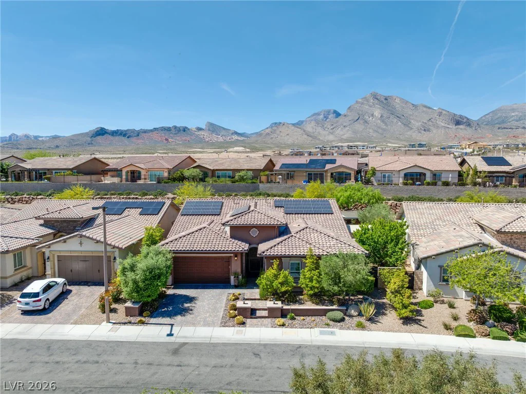 277 Lindura, Las Vegas, NV 89138