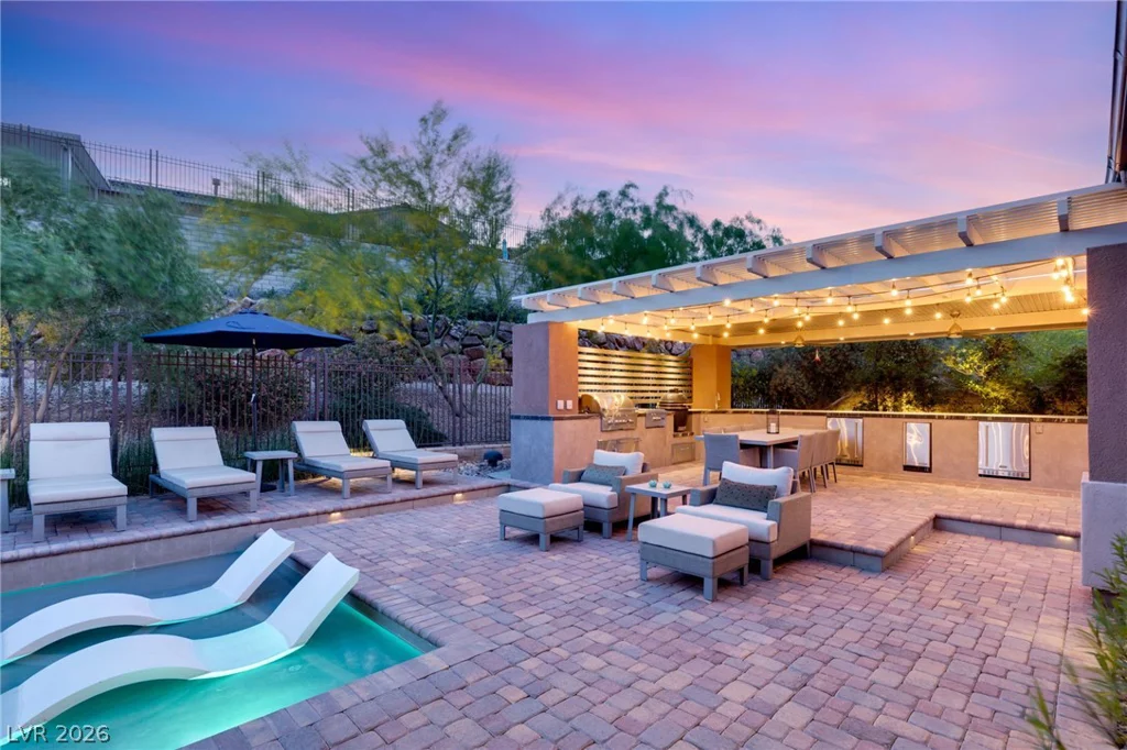 277 Lindura, Las Vegas, NV 89138