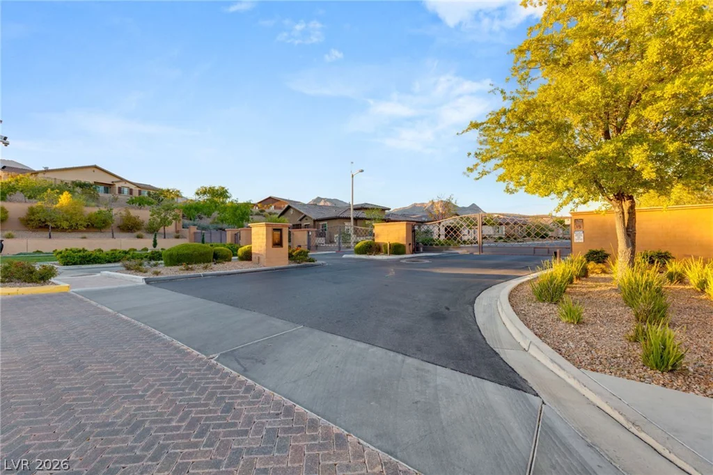 277 Lindura, Las Vegas, NV 89138