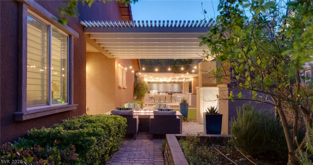 277 Lindura, Las Vegas, NV 89138