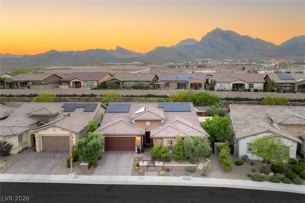 277 Lindura, Las Vegas, NV 89138