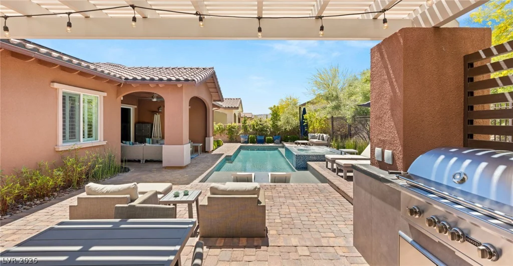 277 Lindura, Las Vegas, NV 89138
