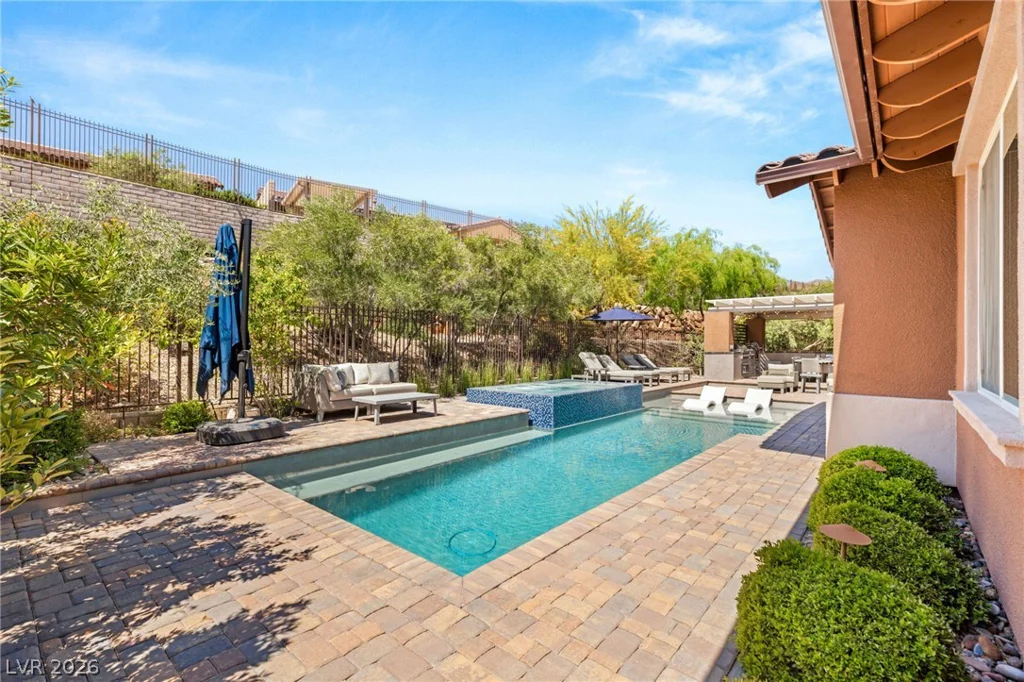 277 Lindura, Las Vegas, NV 89138