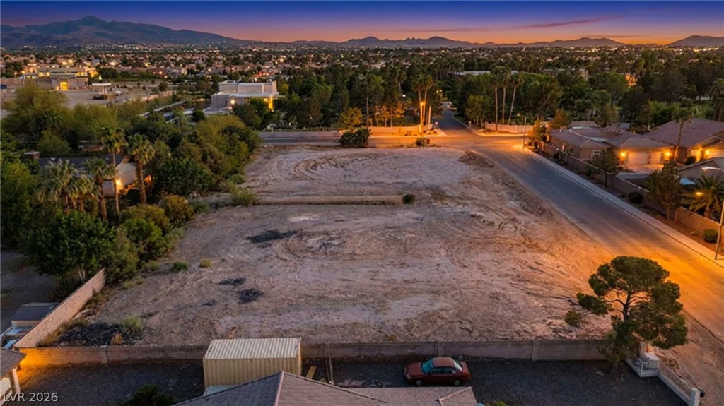 7460 Topaz, Las Vegas, NV 89120
