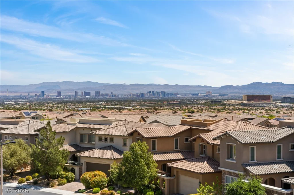 398 Pollino Peaks, Las Vegas, NV 89138
